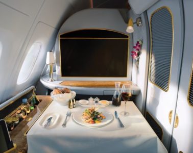 阿聯酋航空推 獨家美食與葡萄酒機上頻道