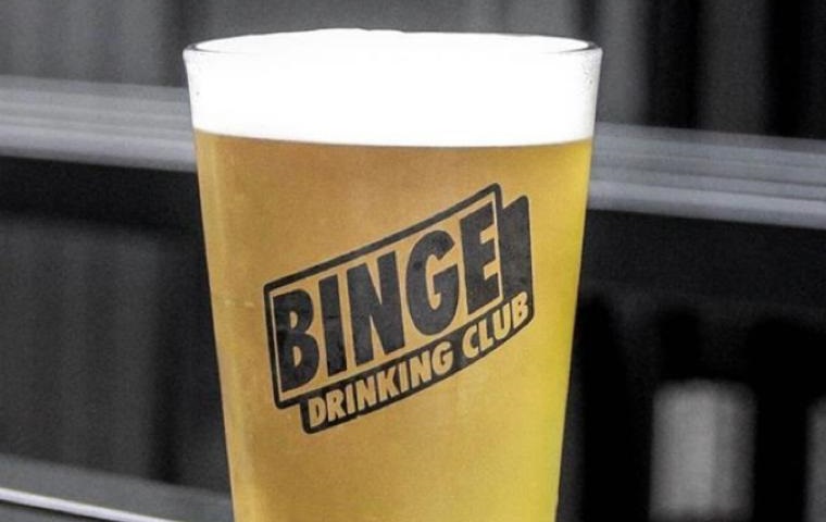 「第一屆Binge Drinking Club 劈酒大賽」