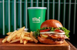 漢堡包概念品牌 N+ Burger 正式登陸 灣仔！